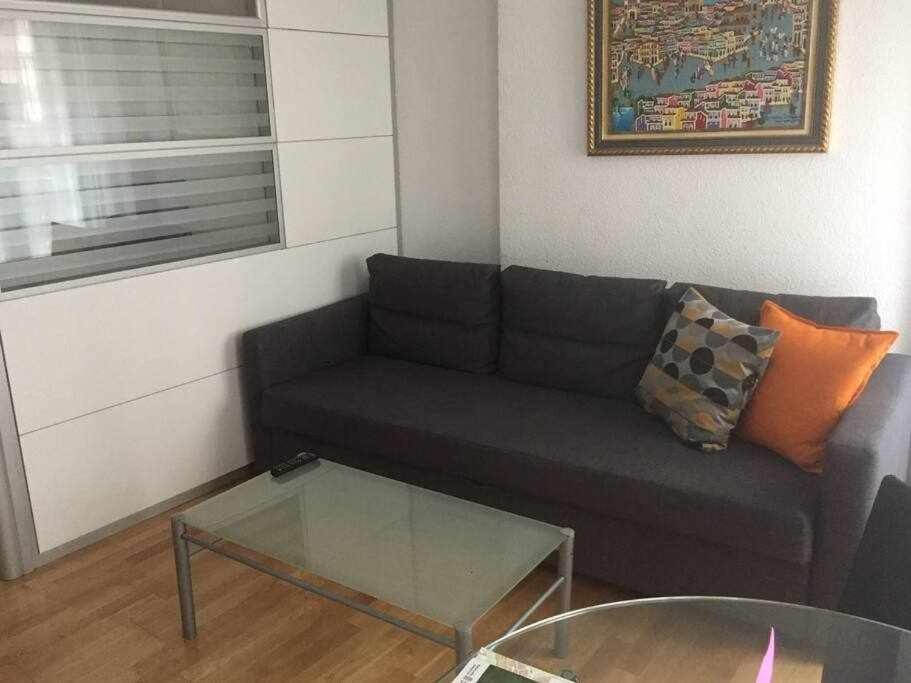 Apartamento Ayla Ayuntamiento Pamplona Luaran gambar